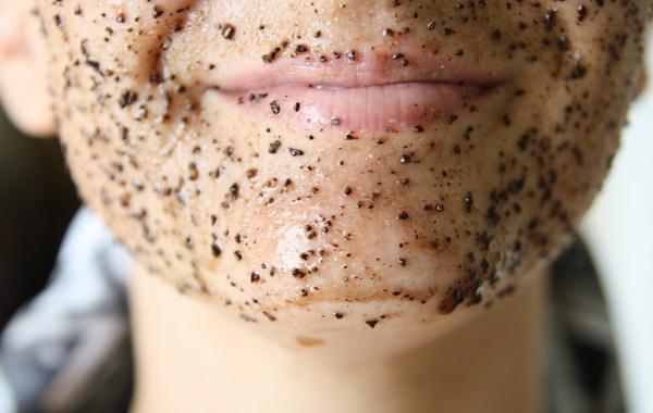 DIY Coffee Scrub Recipes for Acne & Cellulite